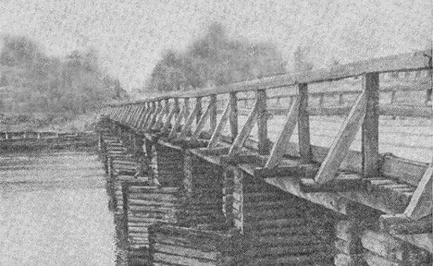 30 мая 1800 года Оренбургский суд представил губернатору рапорт о необходимости исправить дороги, а также об отсутствии мостов в Бердской слободе. 