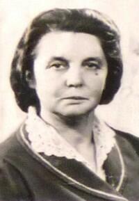 Мария Васильевна ушла на фронт 6 июня 1943 года в звании красноармейца на должность медсестры приемо-сортировочного взвода 330 отдельного медицинско-санитарного батальона 253 стрелкового батальона. 