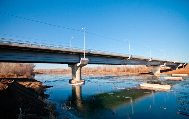 Реконструированный мост через реку Сакмара у Татарской Каргалы, 2014 год