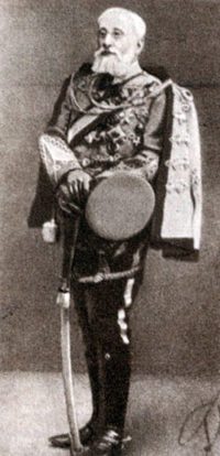 С 1888 по 1890 год оренбургский казачий полк входил в состав 13-й кавалерийской дивизии. Генерал-лейтенант Александр Александрович Пушкин командовал тогда первой бригадной дивизией.