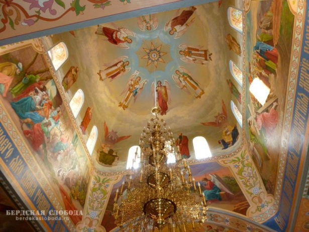 Храм Казанской иконы Божией Матери в поселке Берды города Оренбурга