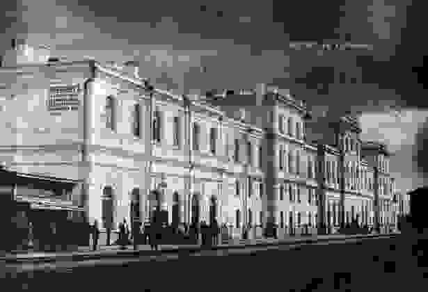 Перрон оренбургского железнодорожного вокзала, 1928 год