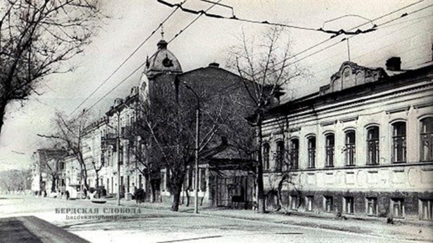 Городской почтамт. 1970-е годы. фото из коллекции Дмитрия Урбановича