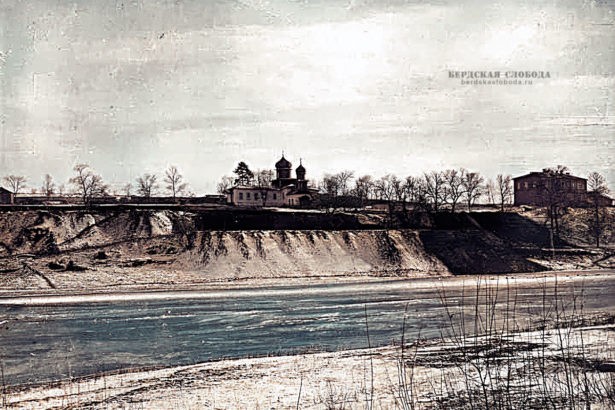 Утраченный Богодуховский монастырь на реке Сакмаре перед строительством Сакмарской ТЭЦ (позже Красный Маяк). 1928 год.