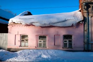 Городская усадьба Х.С. Люппы: Флигель каменный с лавкой. Фасад по ул. Чичерина. Февраль 2024 года. Городская усадьба Х.С. Люппы: Флигель каменный с лавкой. Фасад по ул. Чичерина. Февраль 2024 года.