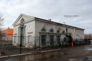 Бывший кинотеатр «Комсомолец». Весна 2024 года.